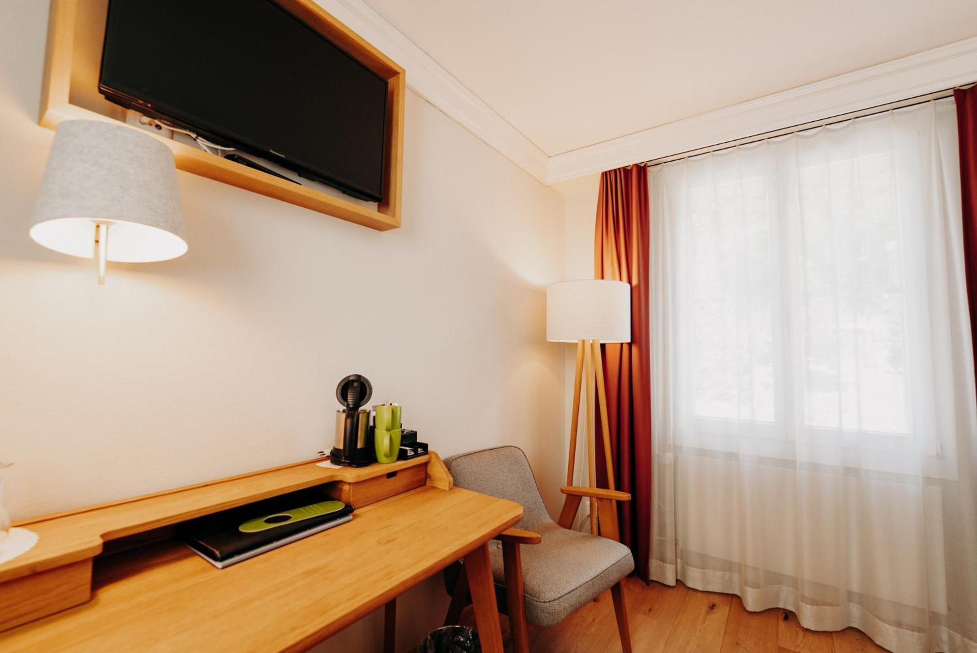 Parkhotel Schoenegg Grindelwald Bilik gambar